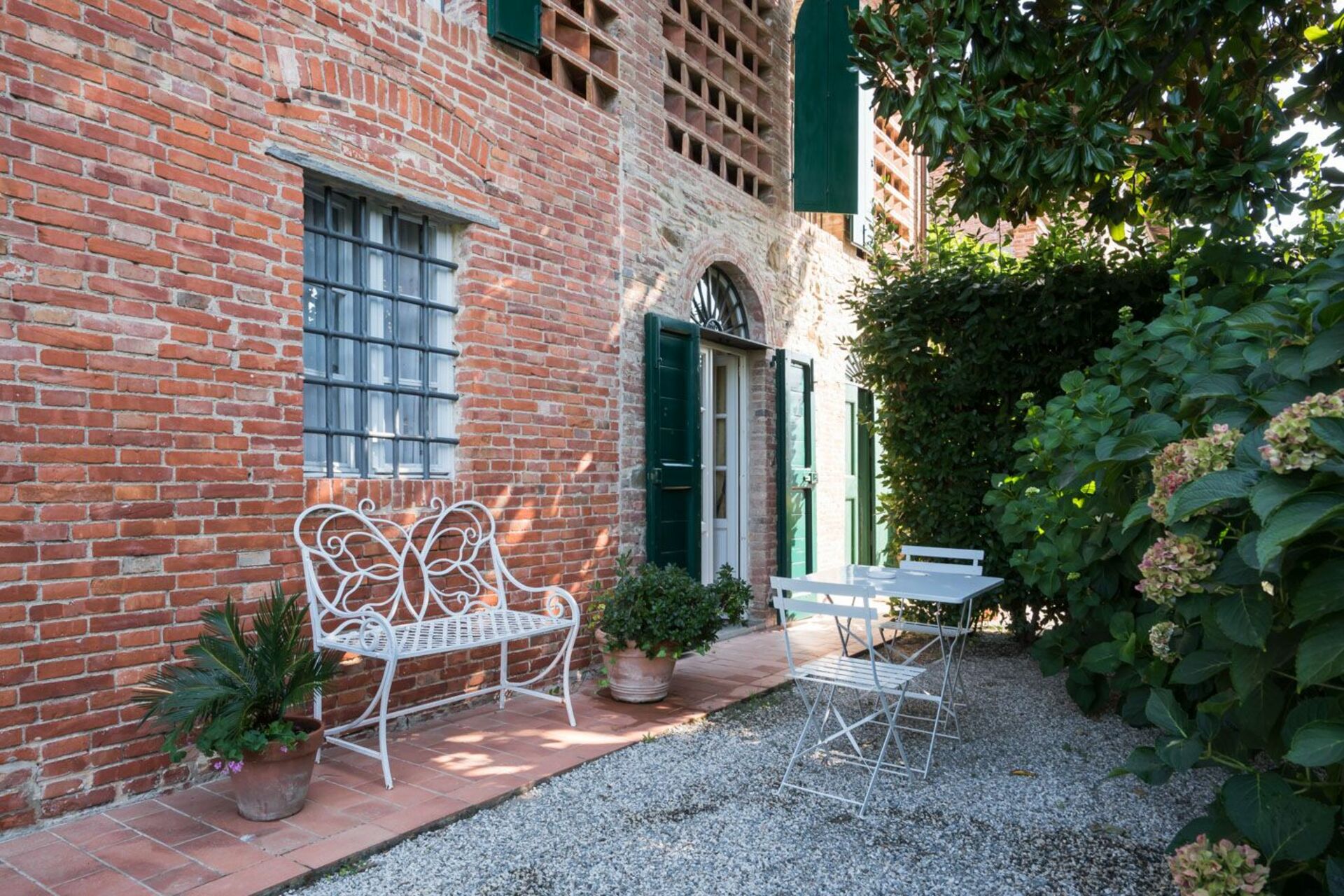 Villa Fontine tuin in Orentano