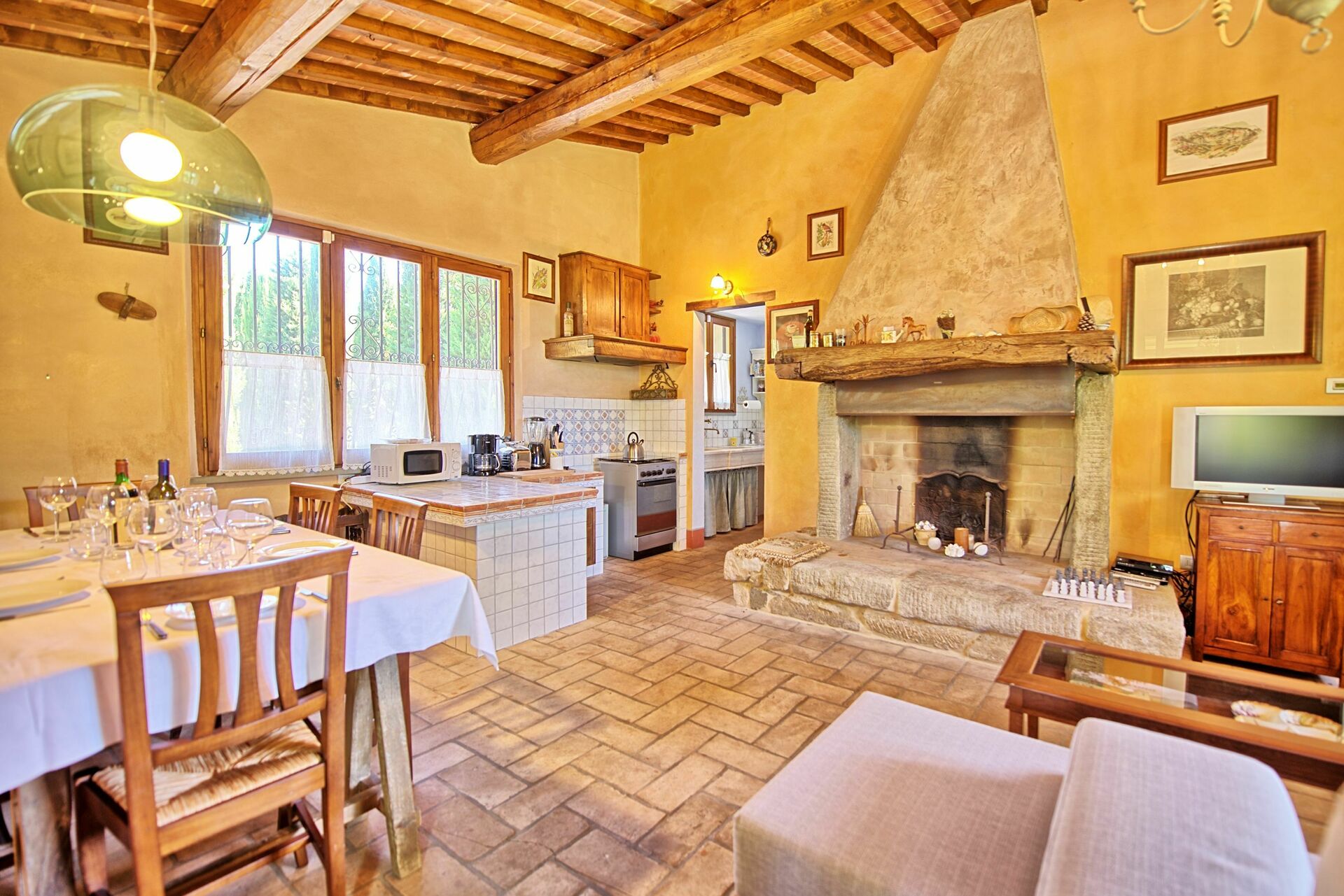 Casa Cipressi interieur in Sciano