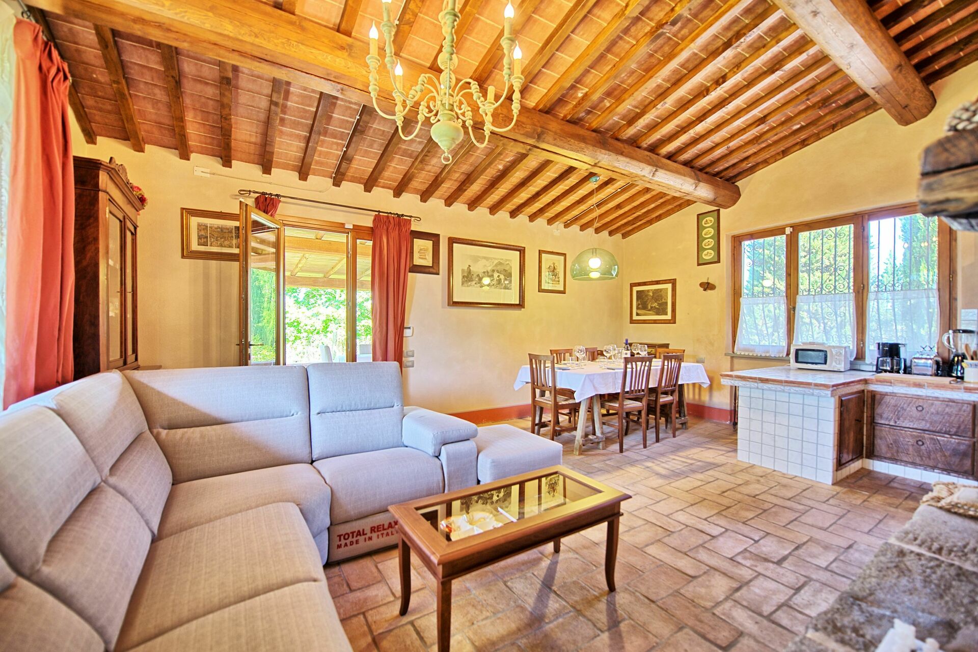 Casa Cipressi tuin in Sciano