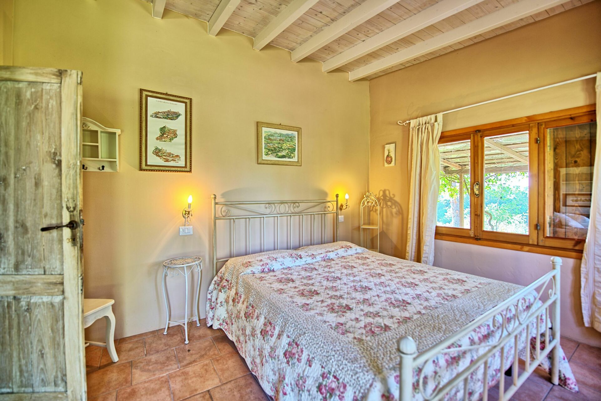 Casa Cipressi badkamer in Sciano