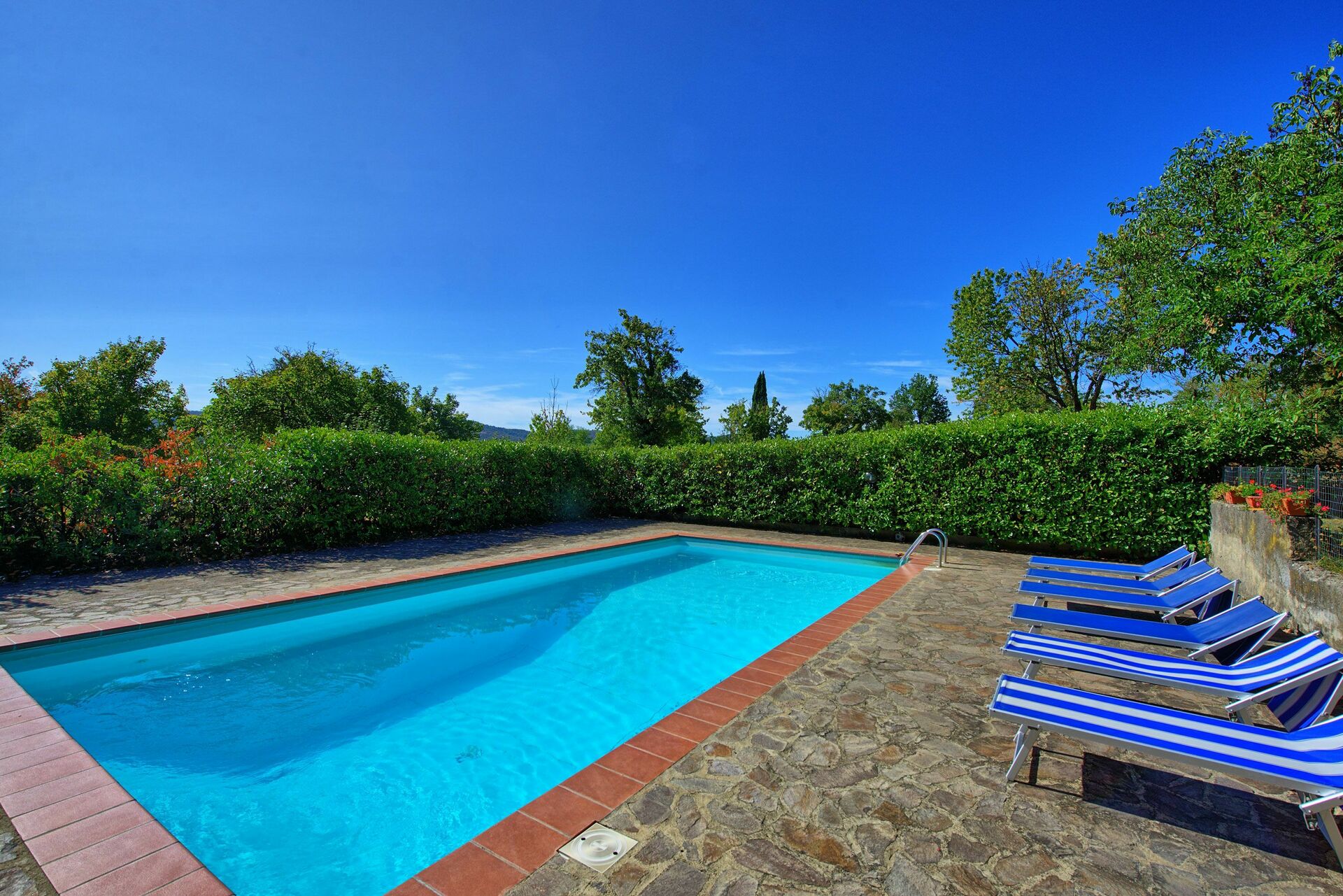 Casale Ambra interieur in Ambra