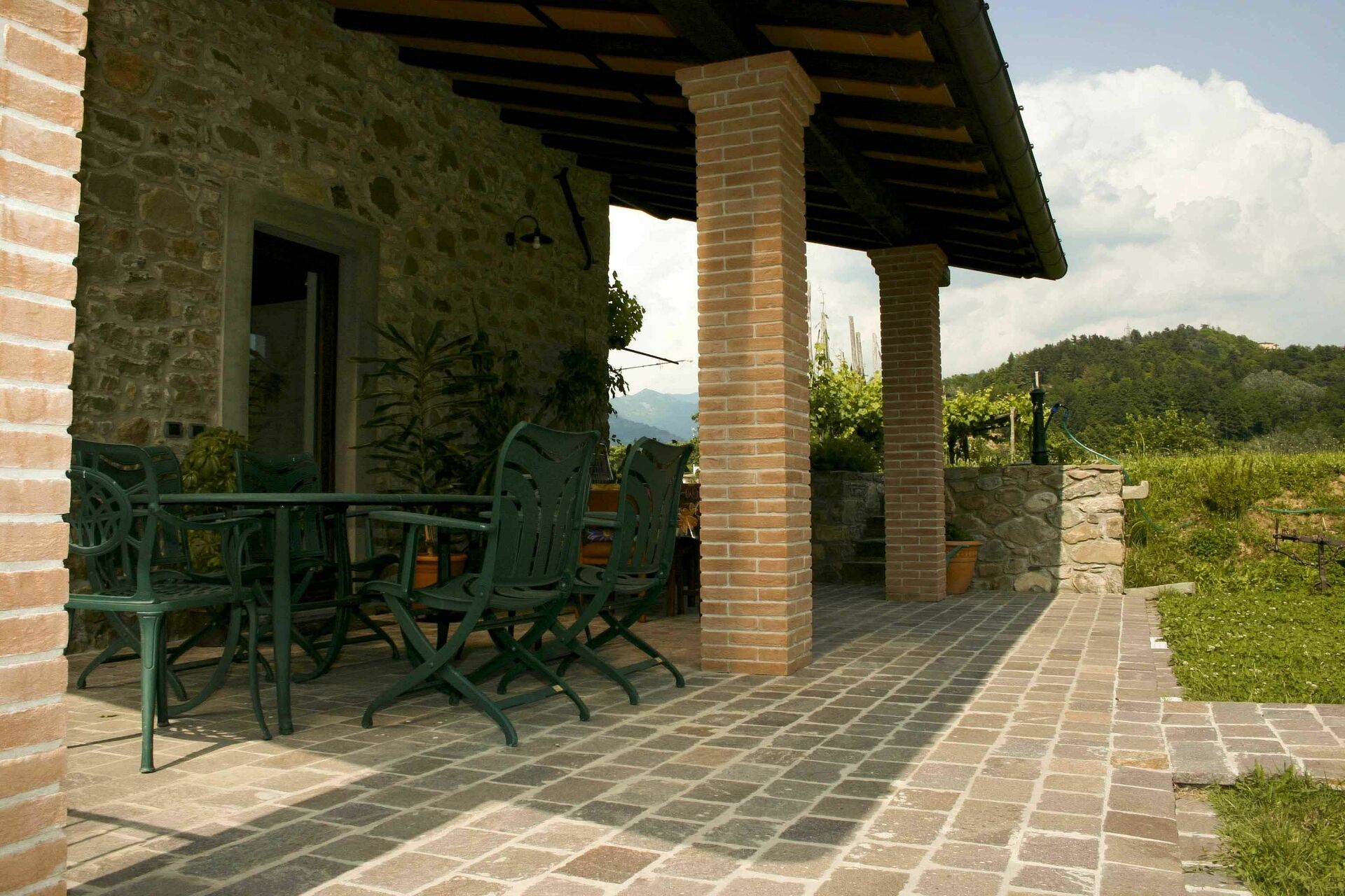 Villa Il Nido slaapkamer in Castelnuovo Di Garfagnana