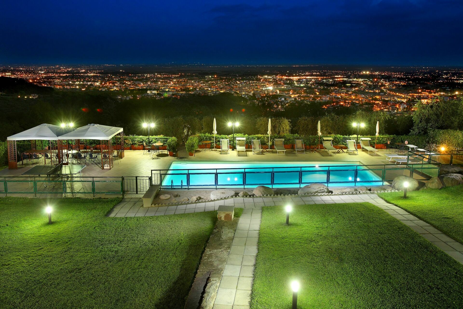 Villa Le Ferrette slaapkamer in Montecatini Terme