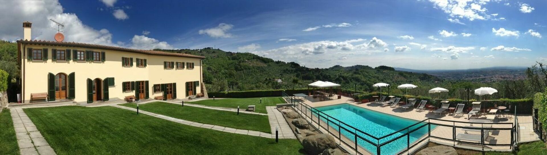 Villa Le Ferrette badkamer in Montecatini Terme