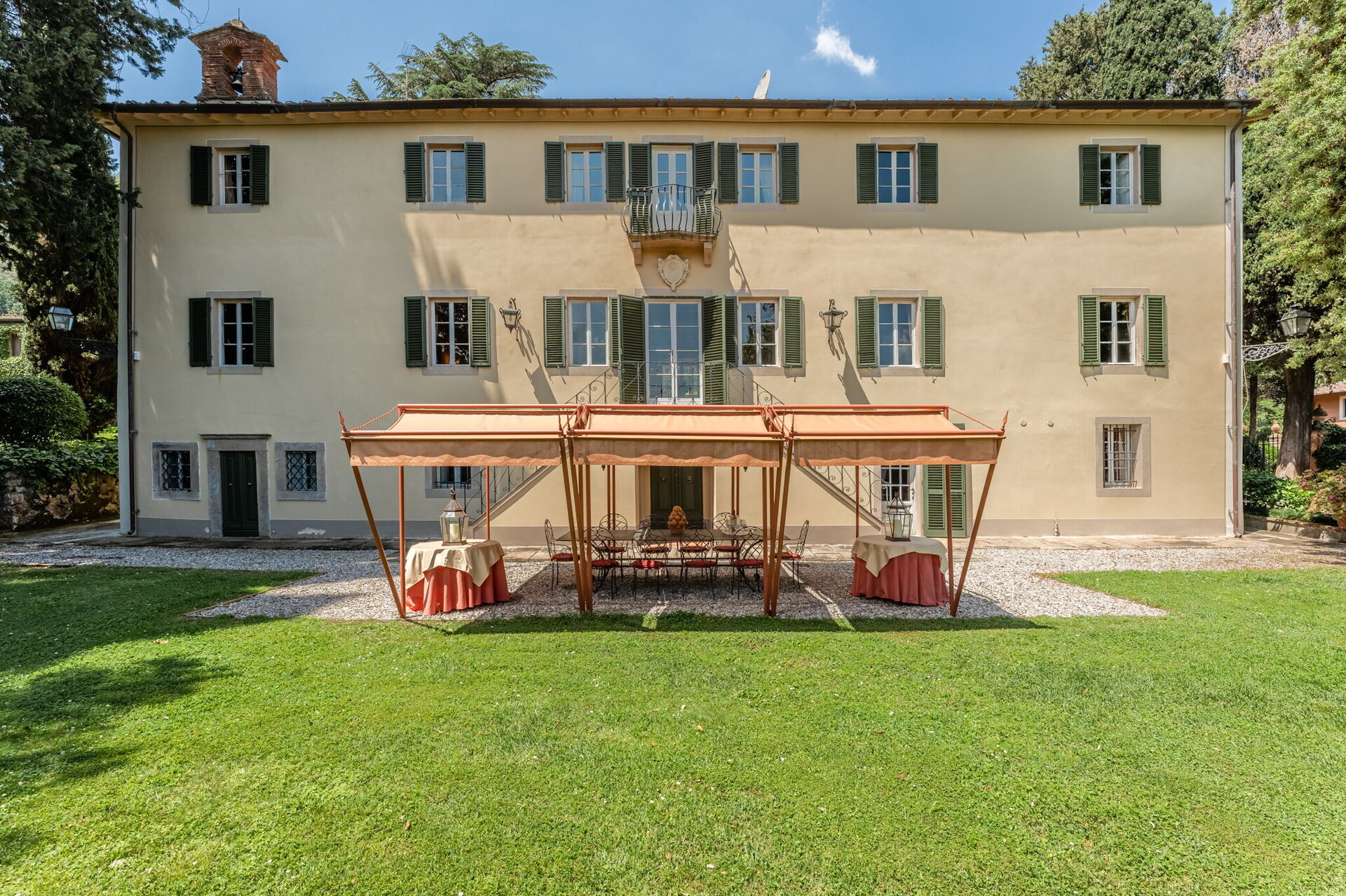 Villa De Ranieri interieur in Lucca