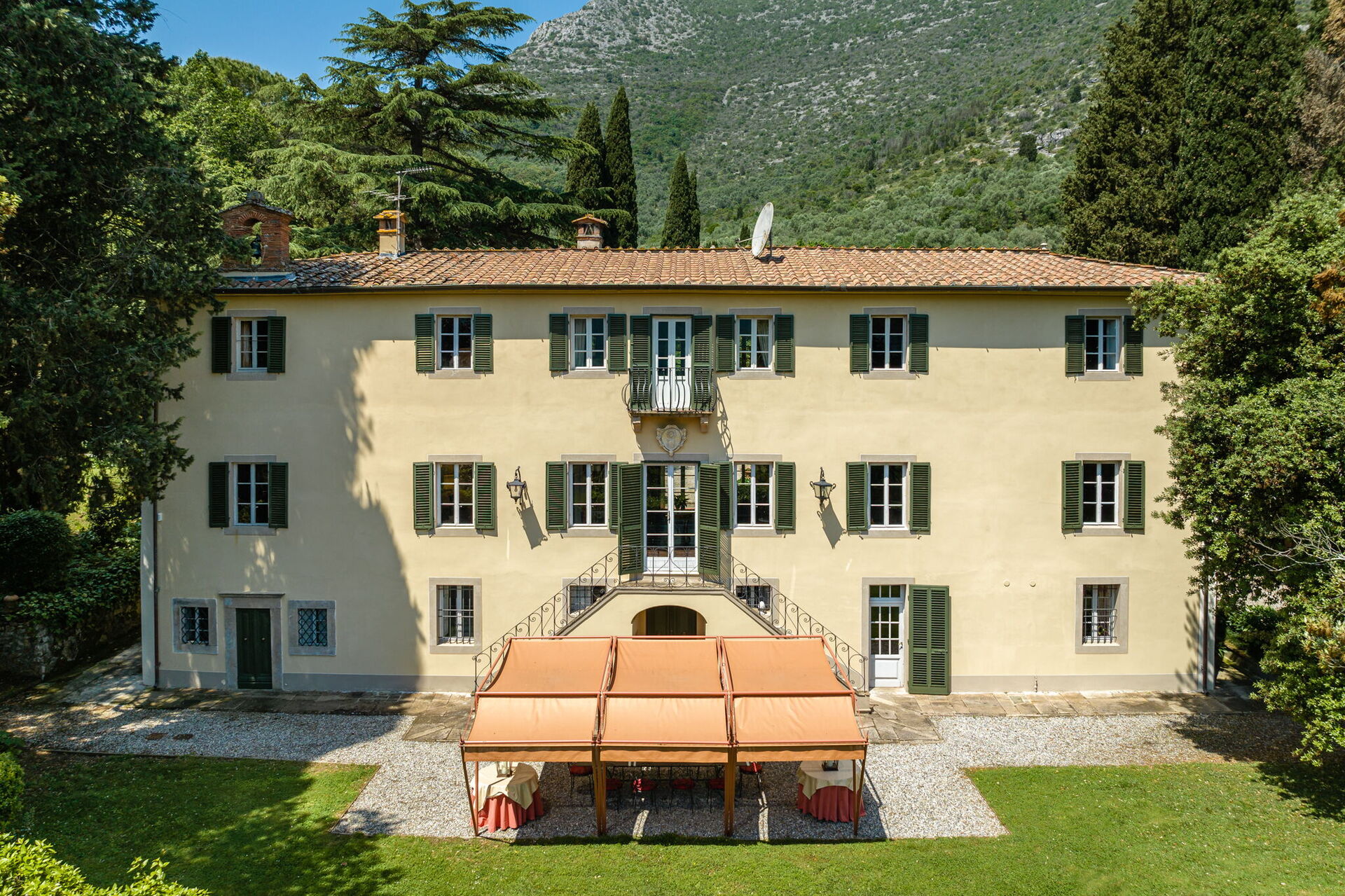 Villa De Ranieri interieur in Lucca