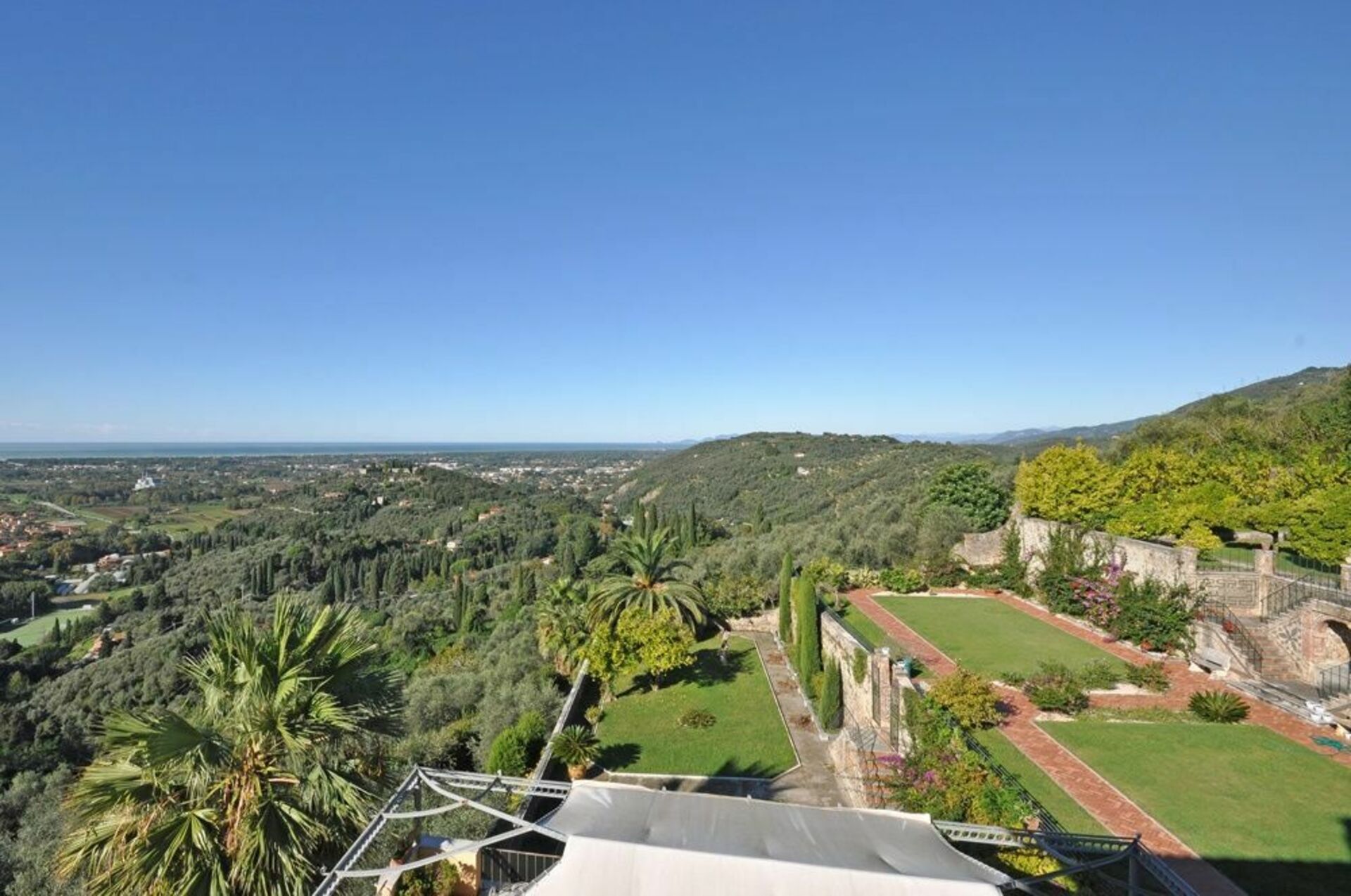 Villa Camaiore interieur in Camaiore