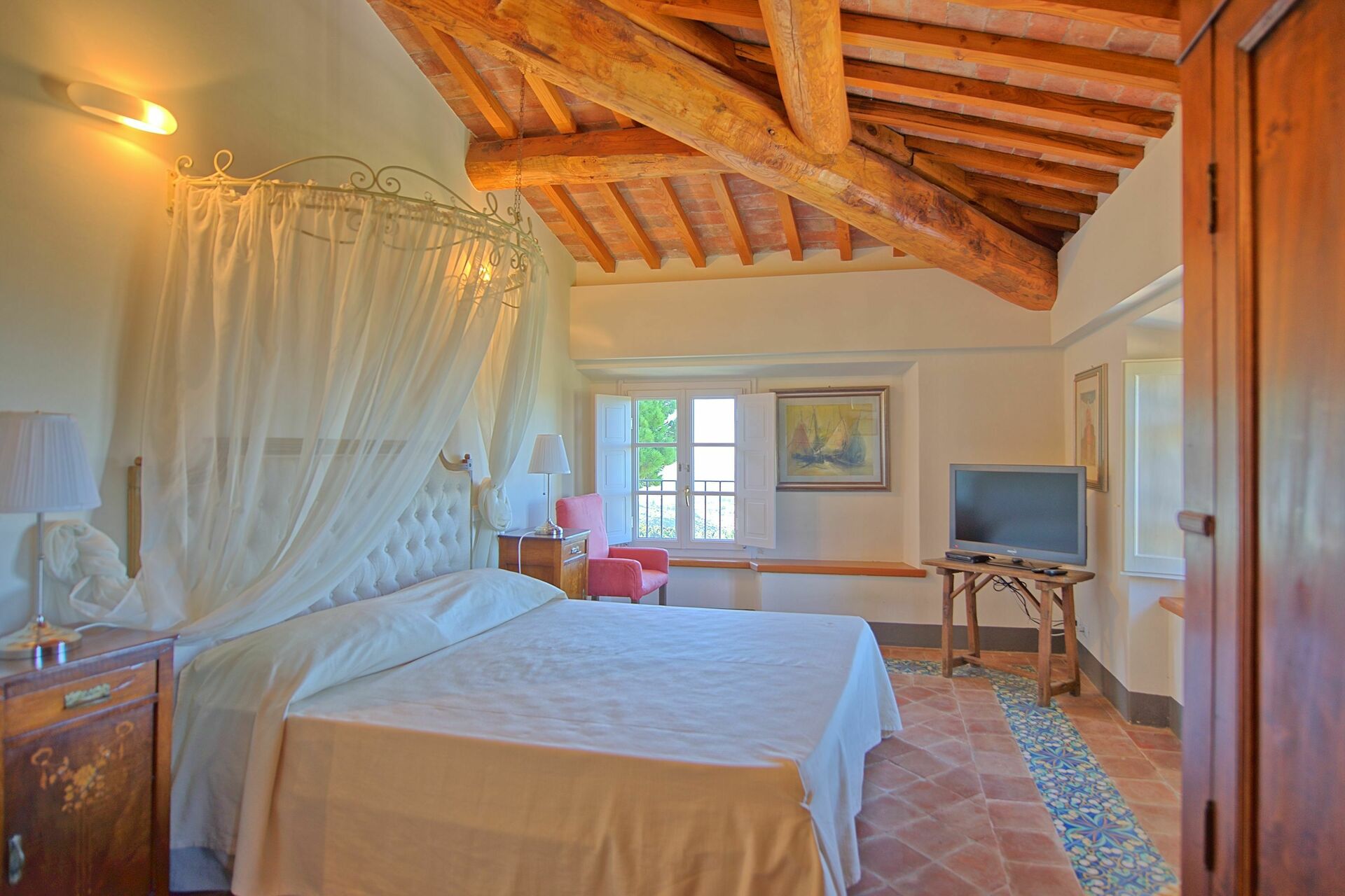 Villa Camaiore keuken in Camaiore