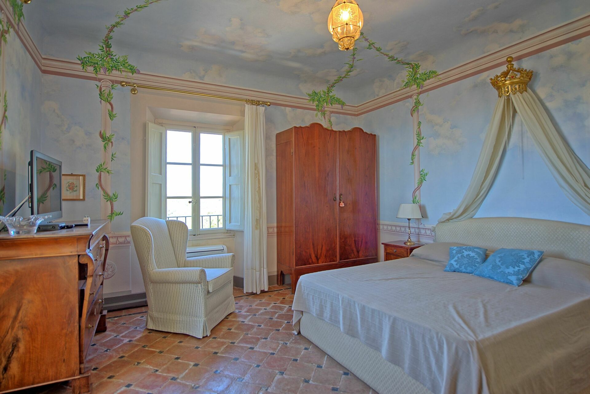 Villa Camaiore slaapkamer in Camaiore