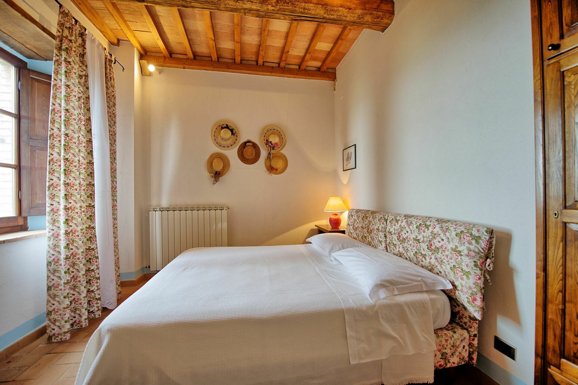 Villa Montalcino tuin in Montalcino