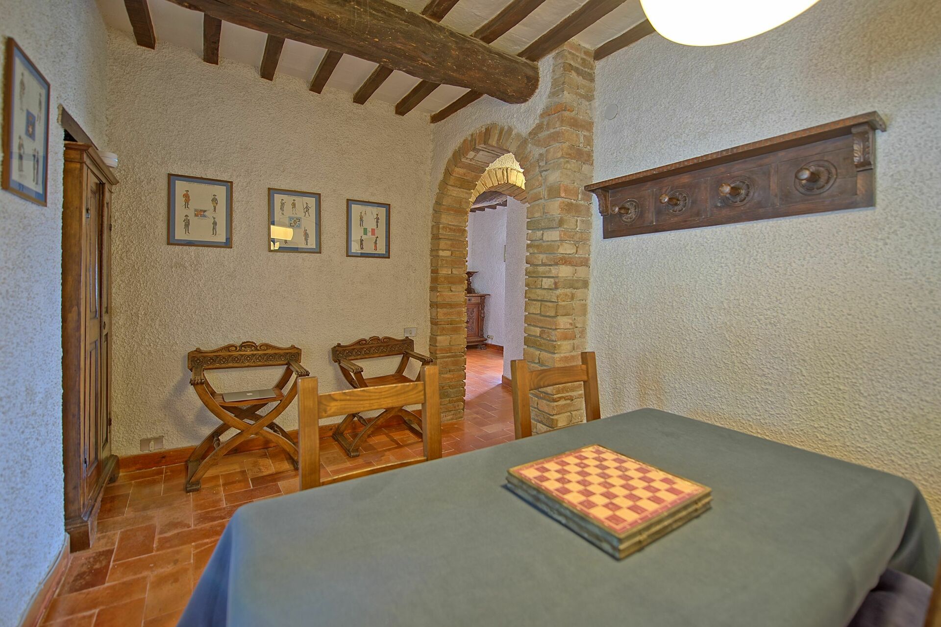 Villa Uccellaia badkamer in Agello