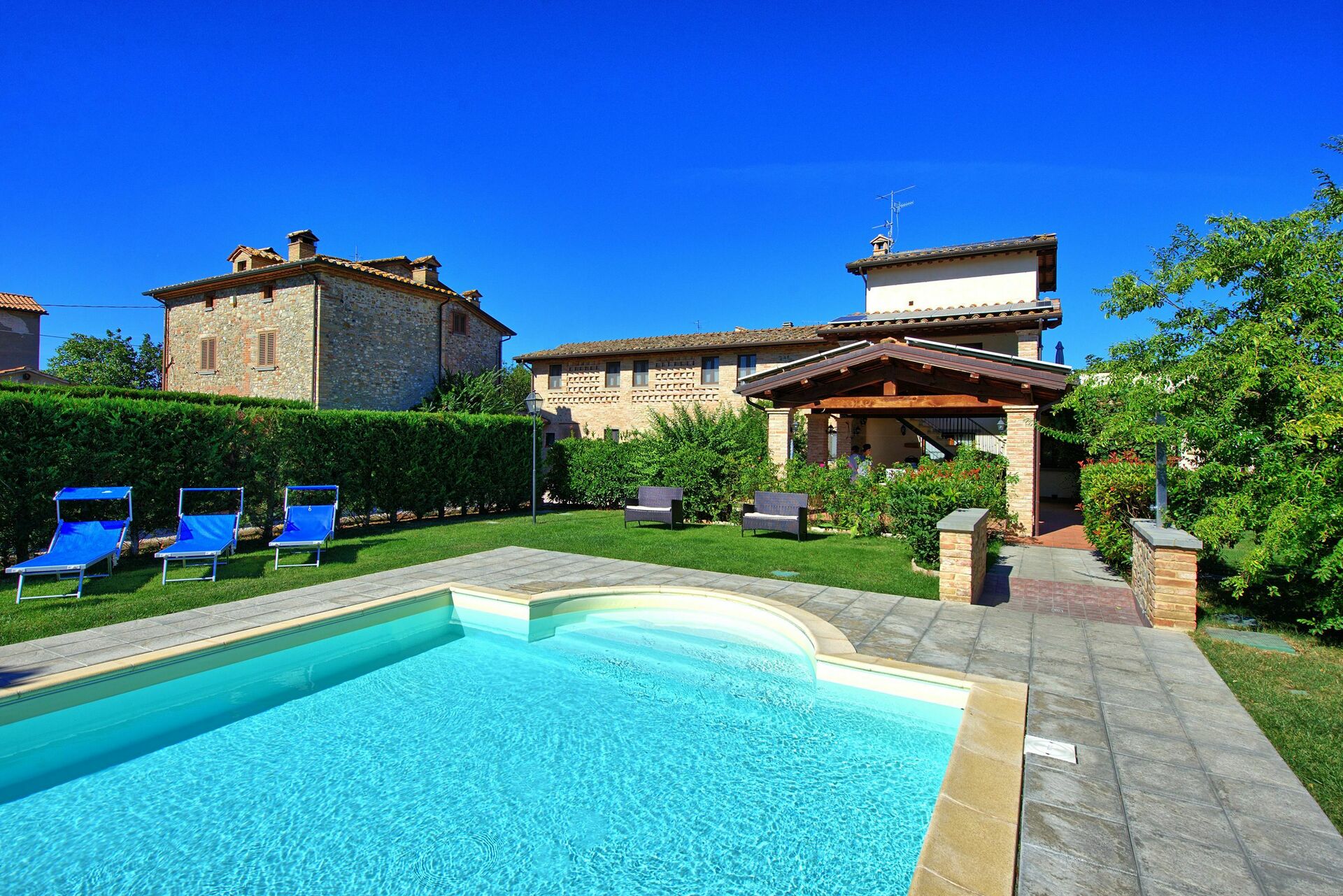 Casale Tiziano tuin in Fighille