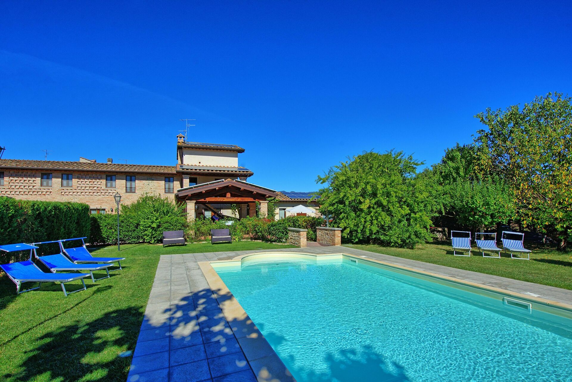 Casale Tiziano slaapkamer in Fighille