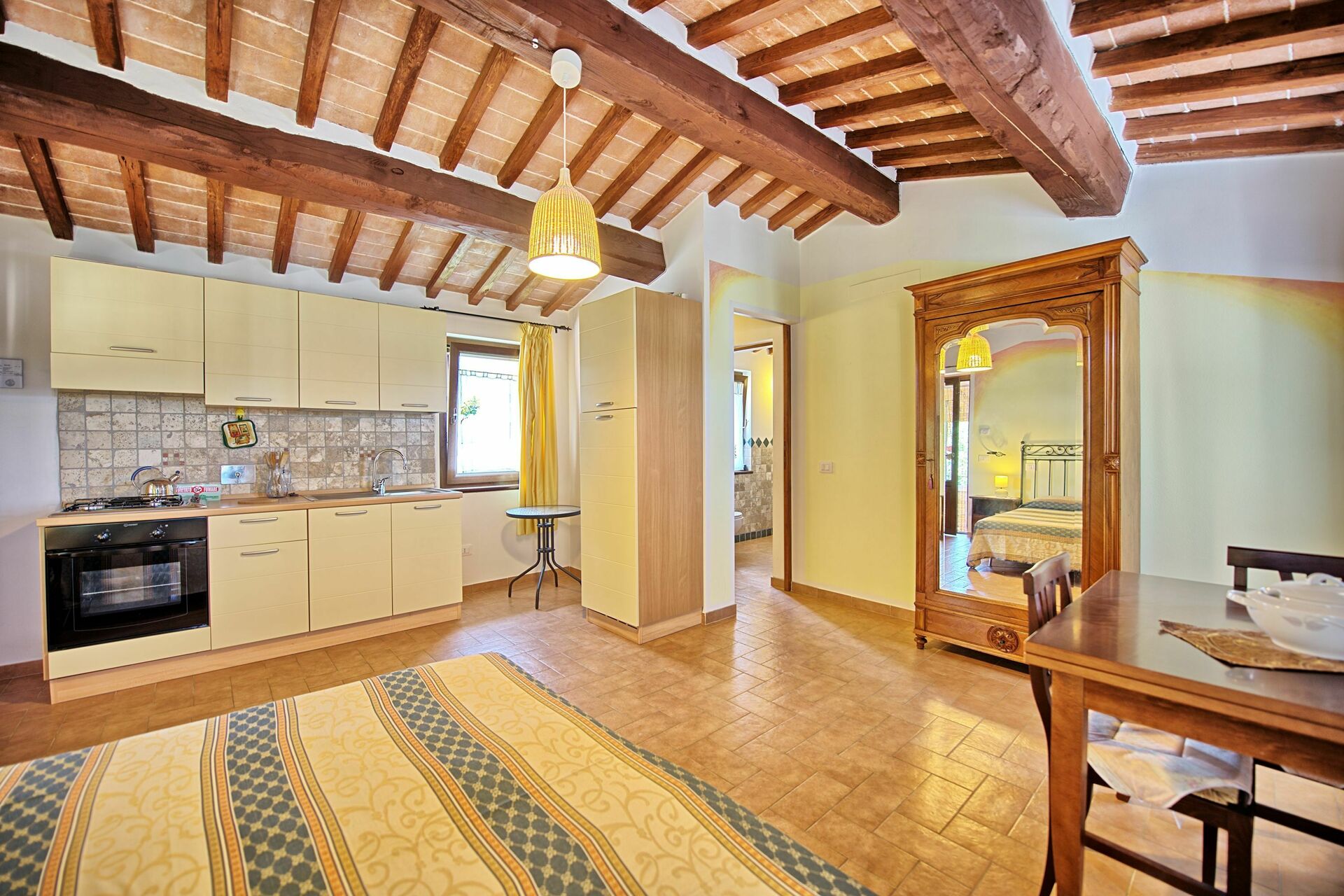 Casale Tiziano badkamer in Fighille