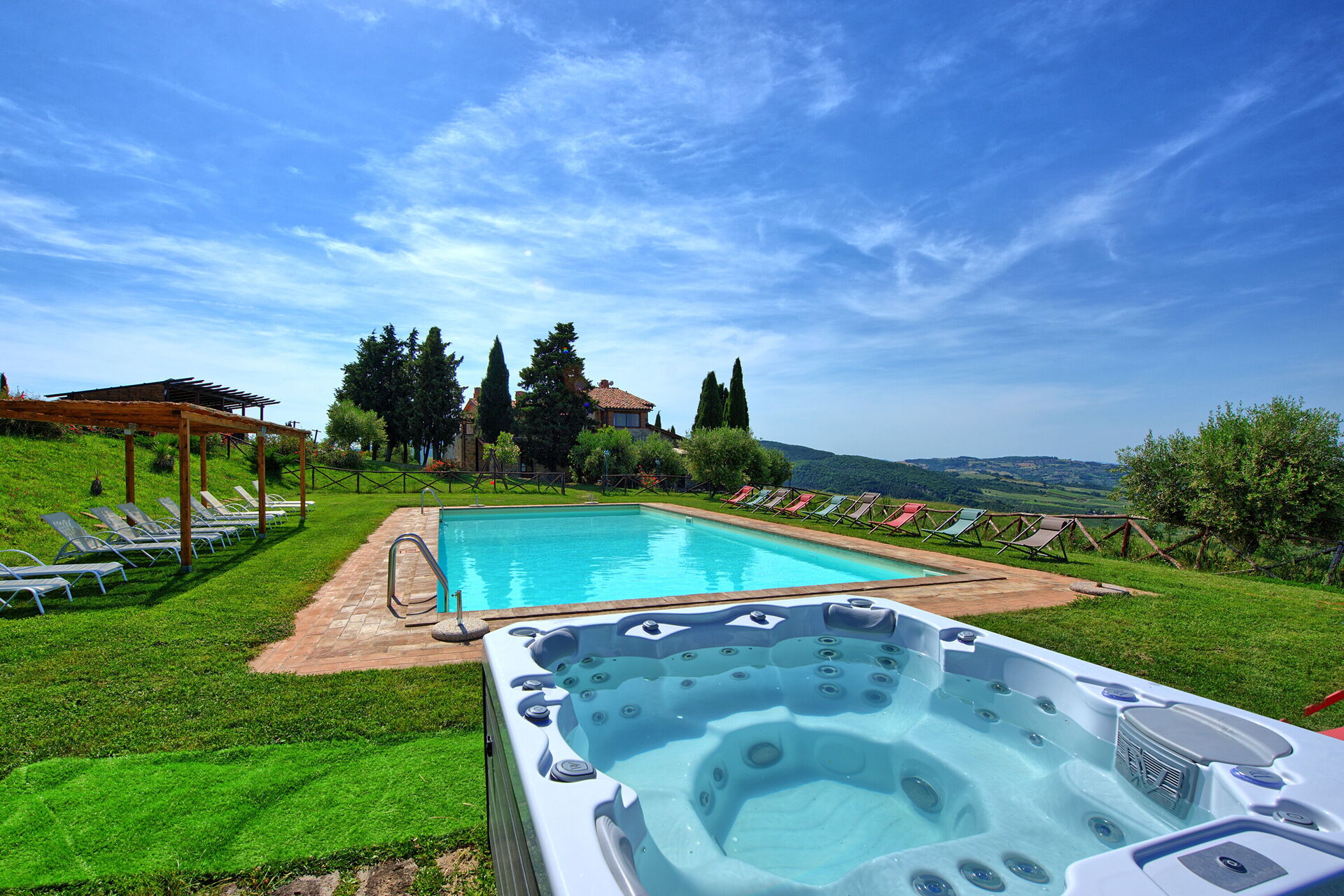 Casale Santa Francesca badkamer in Campiglia D'orcia