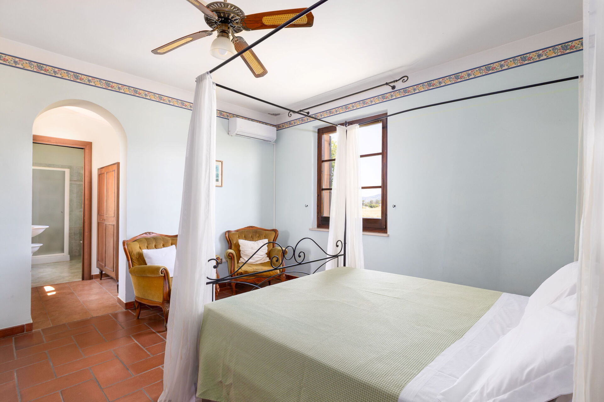 Villa Reale interieur in Assisi