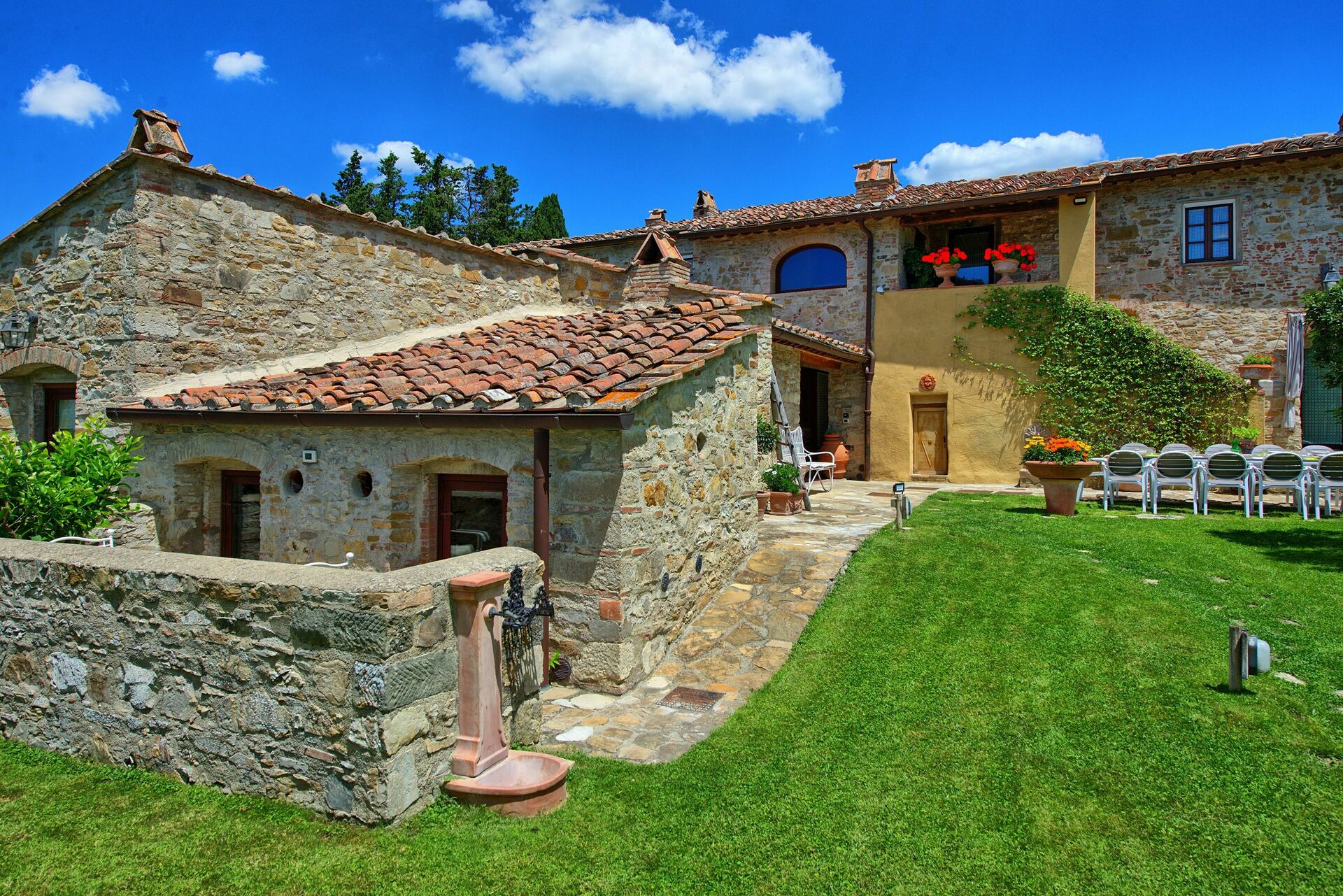 Villa Sonia badkamer in Madonna Di Pietracupa