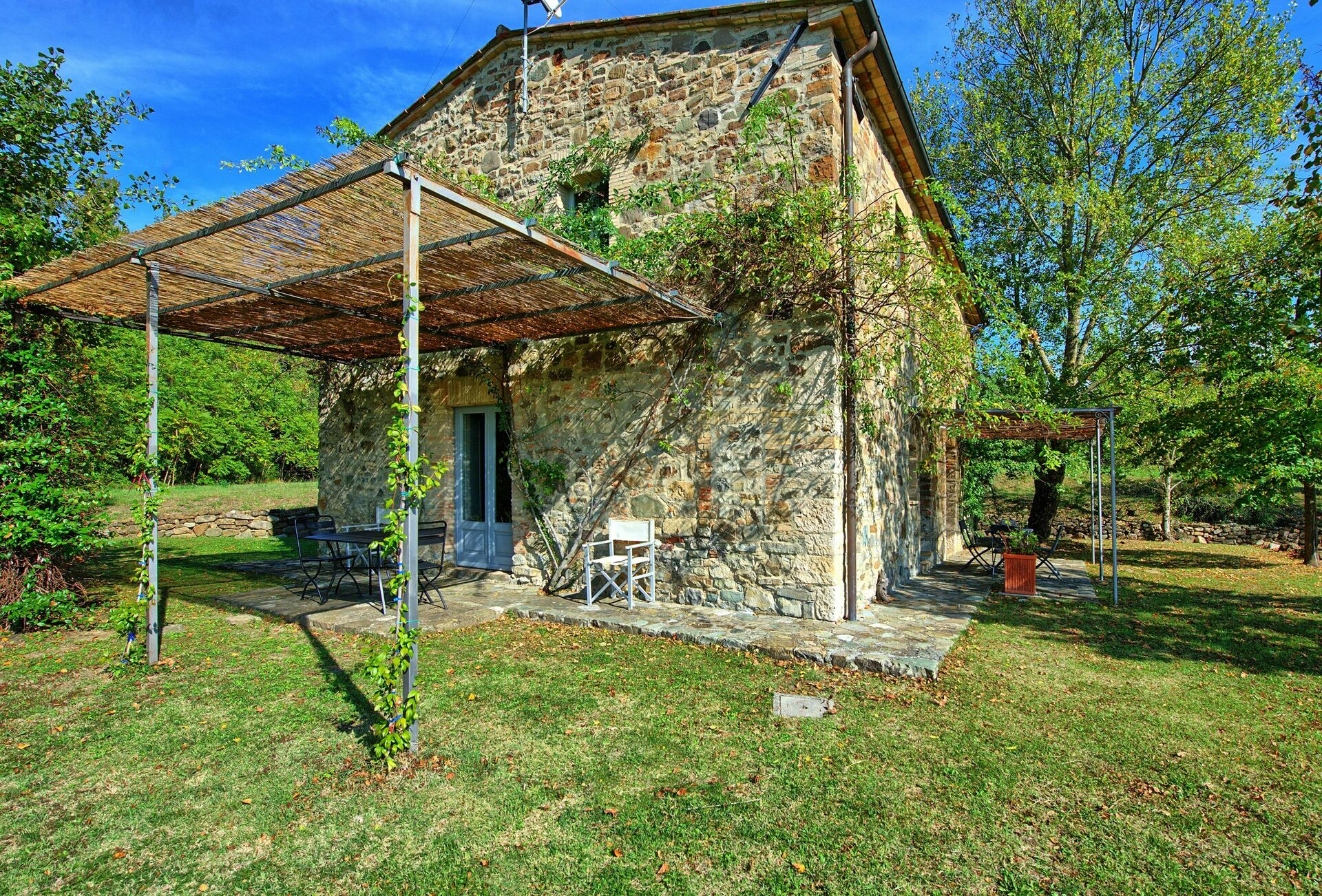 Villa Gualchiere tuin in San Casciano Dei Bagni