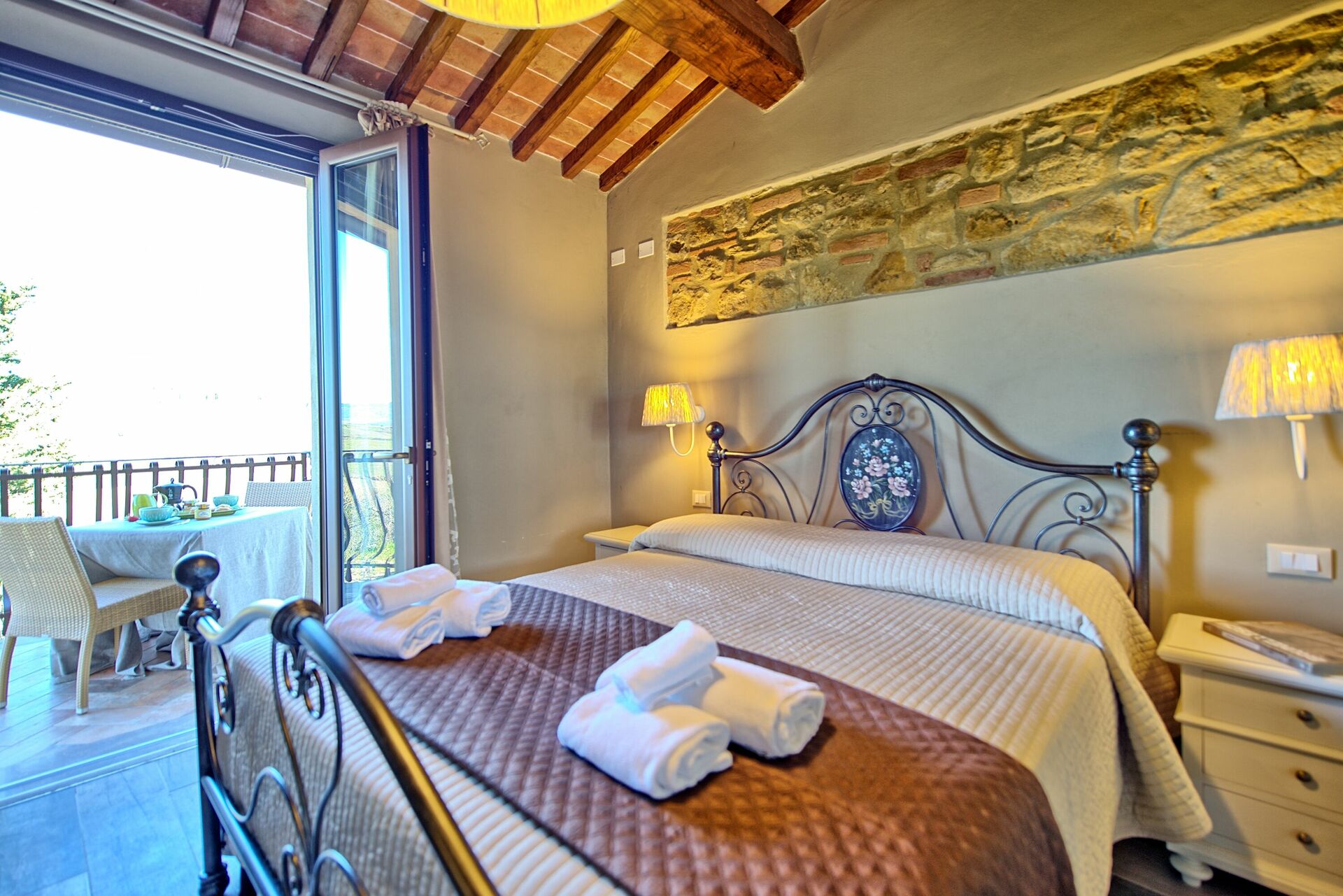 Villa Massimiliano badkamer in Lajatico