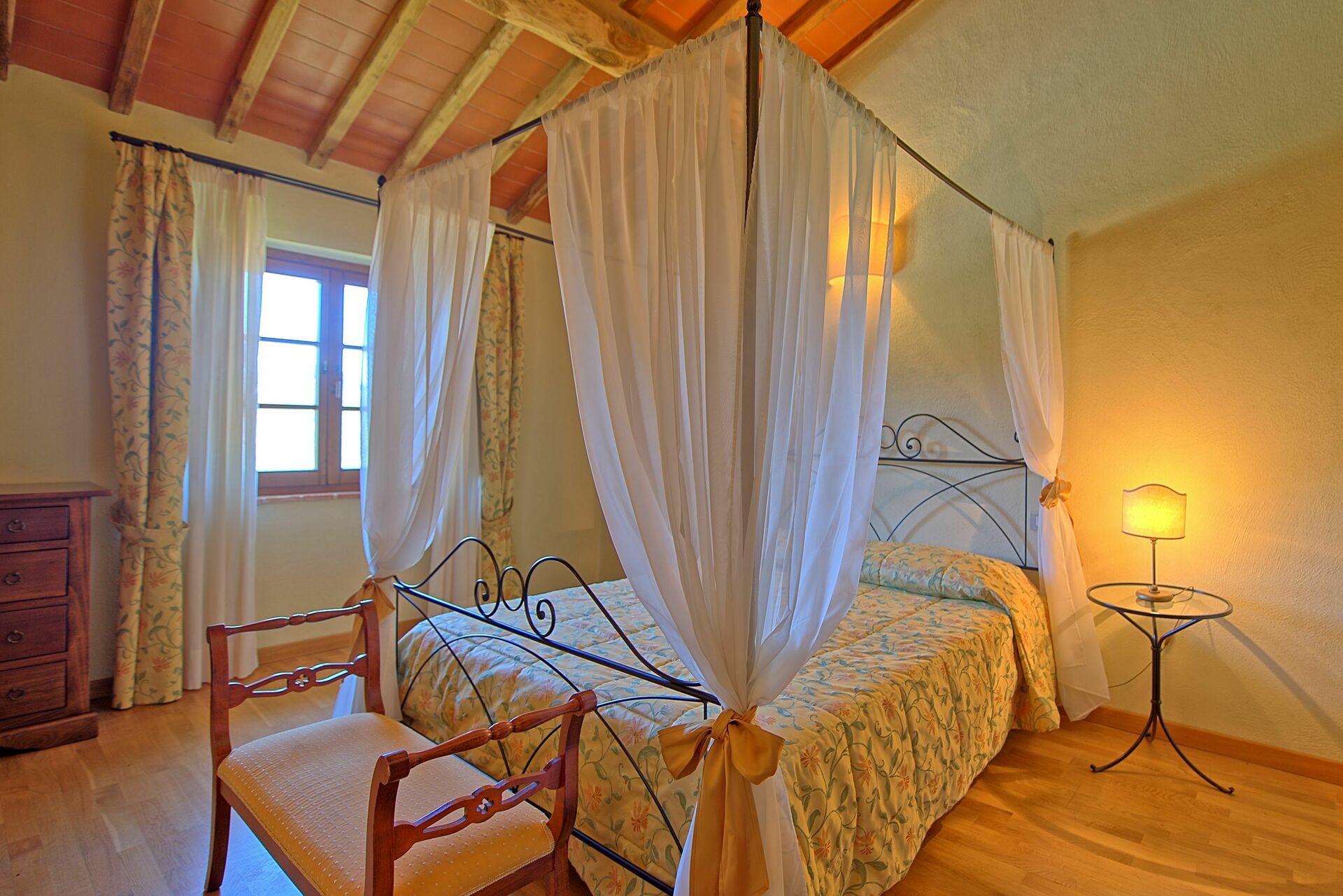 Villa Il Caggio badkamer in San Gimignano