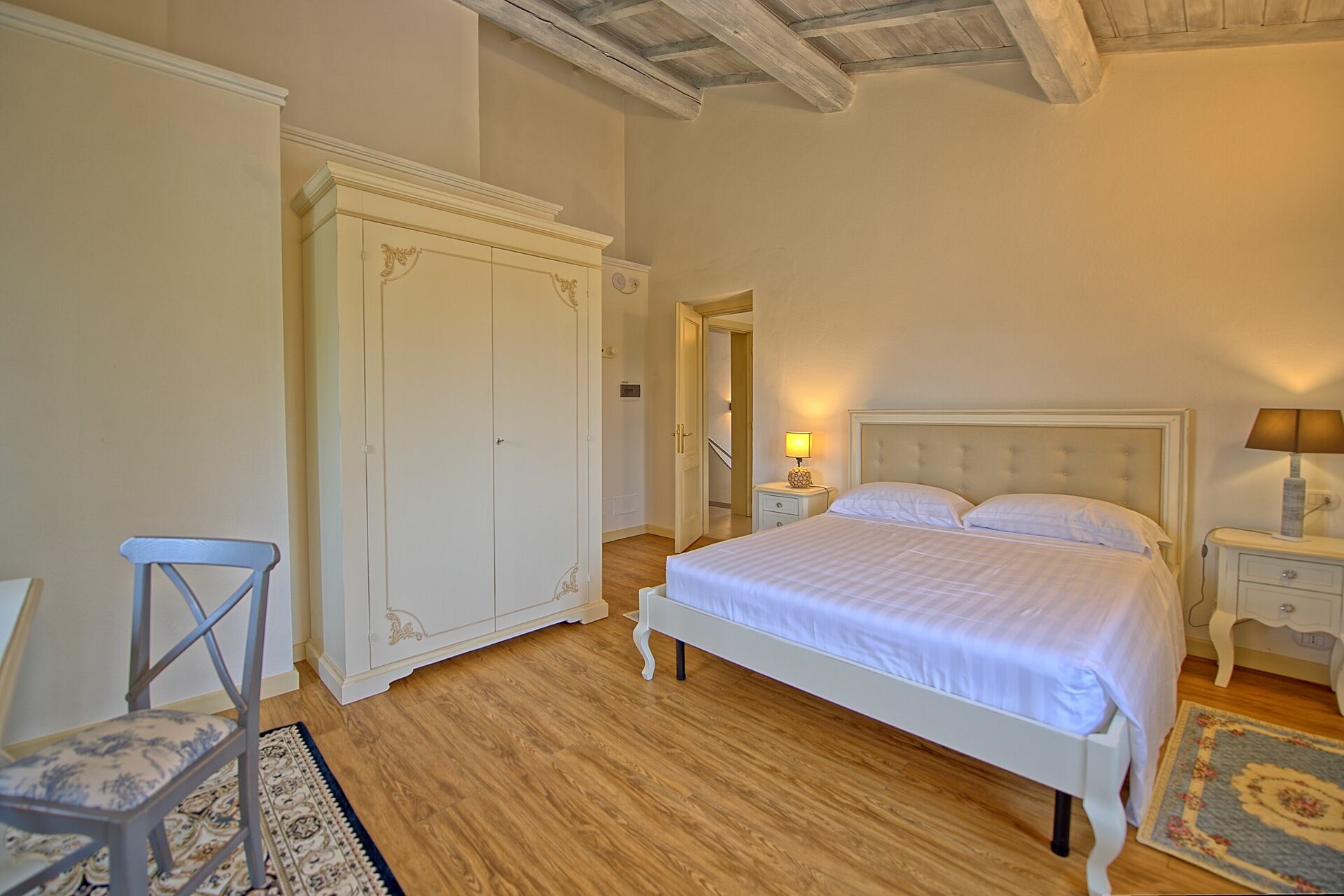 Villa Apollinare interieur in Papiano