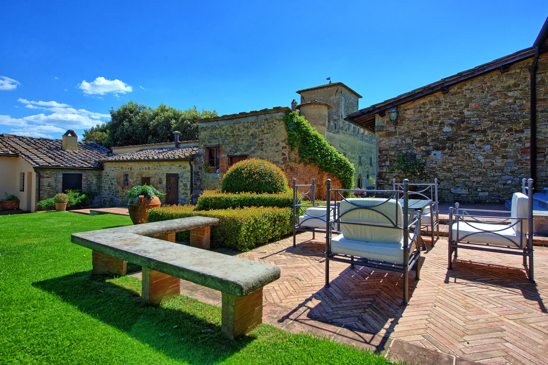 Villa Paneretta badkamer in Monsanto Ii