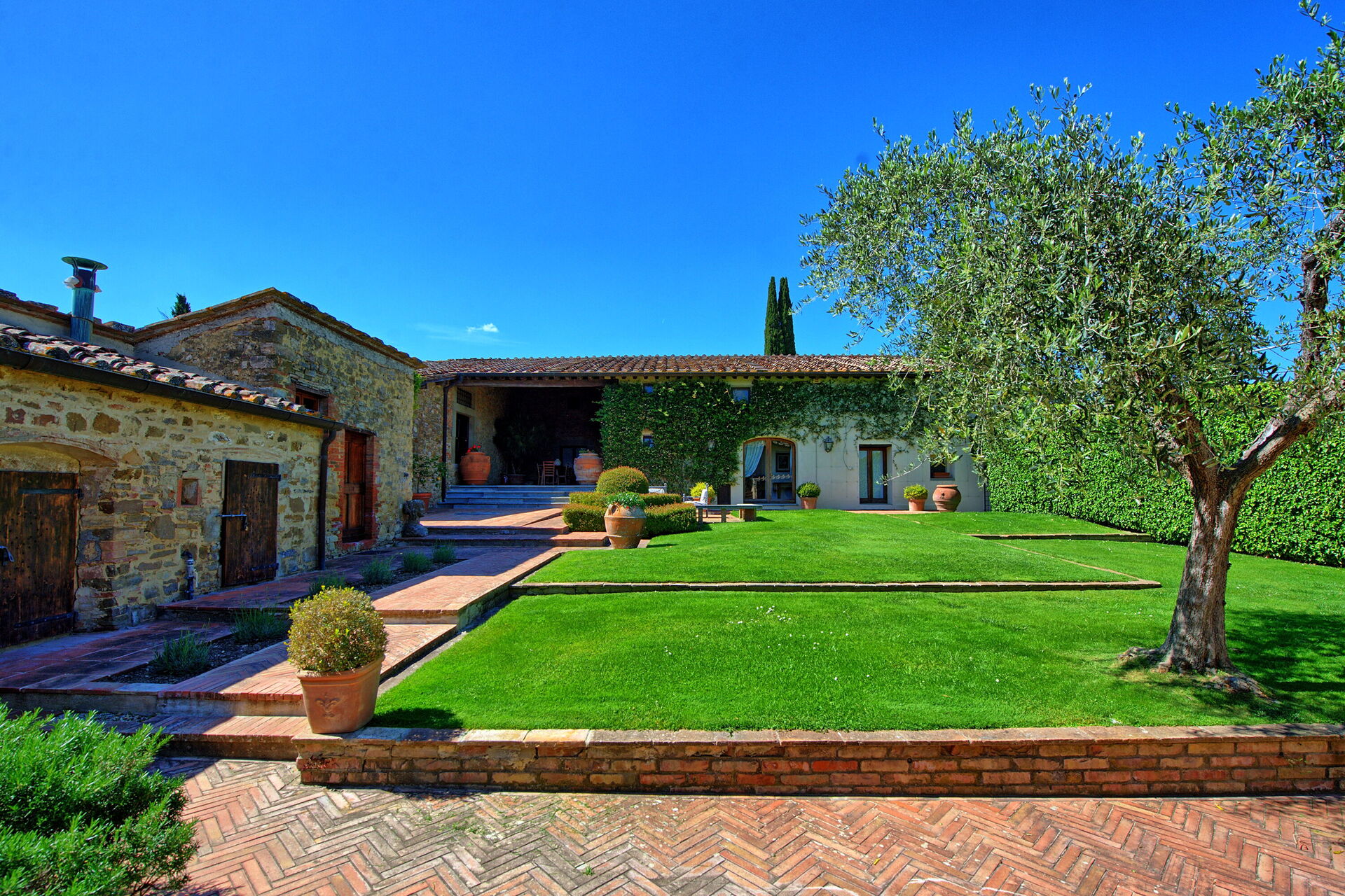 Villa Paneretta keuken in Monsanto Ii