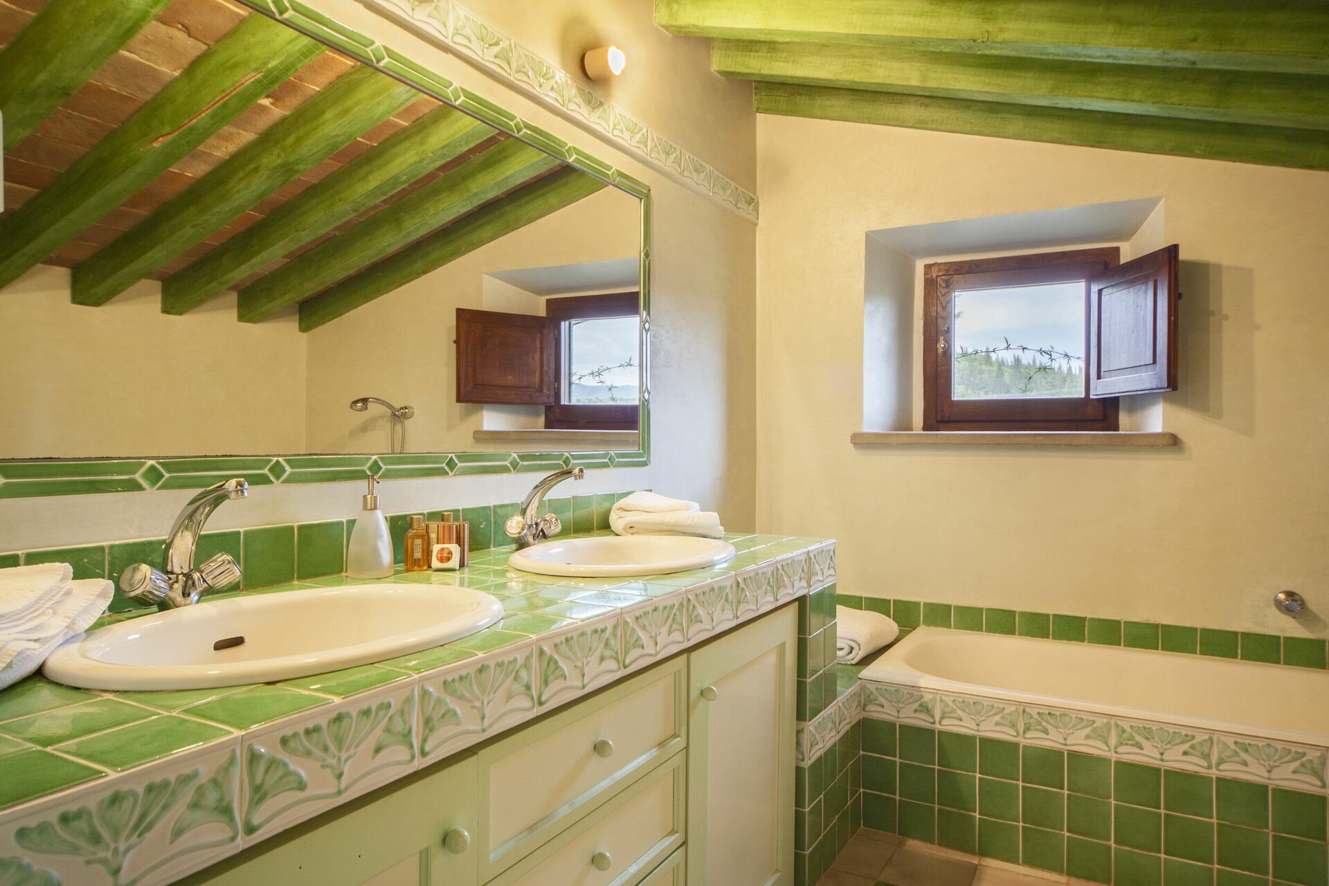 Villa Paneretta interieur in Monsanto Ii