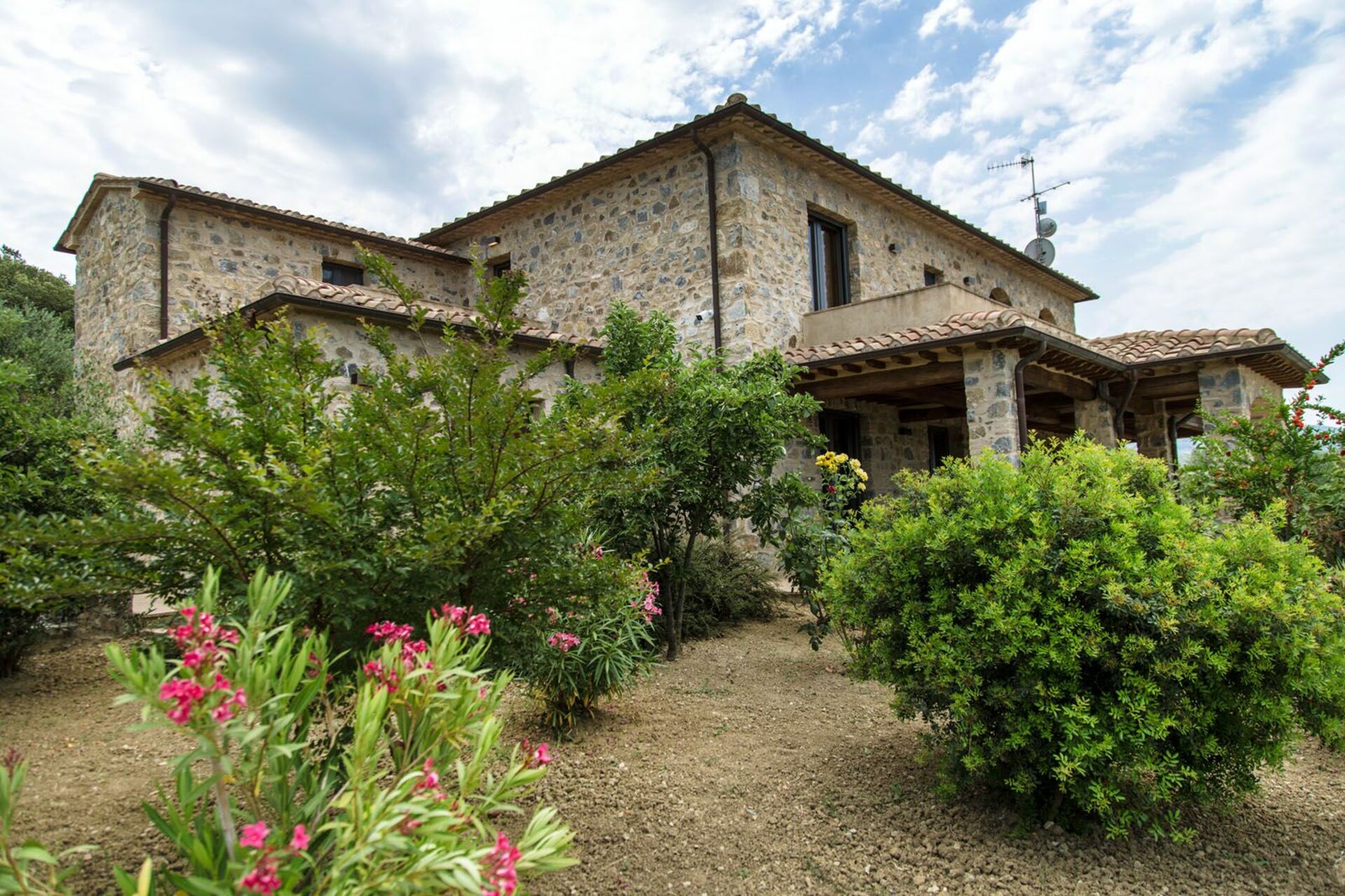 Villa Chiugi tuin in Seggiano