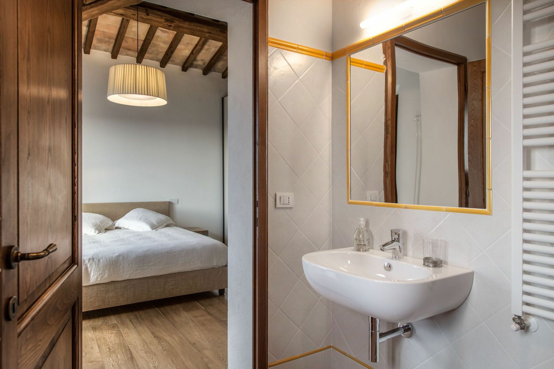 Villa Chiugi slaapkamer in Seggiano