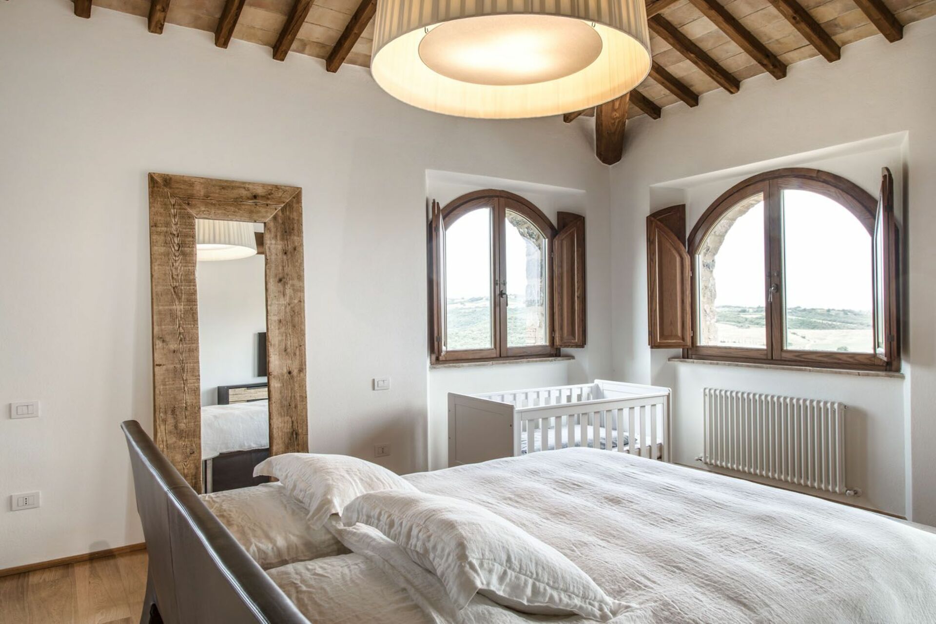 Villa Chiugi tuin in Seggiano